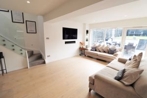 Photo 31- click for photo gallery